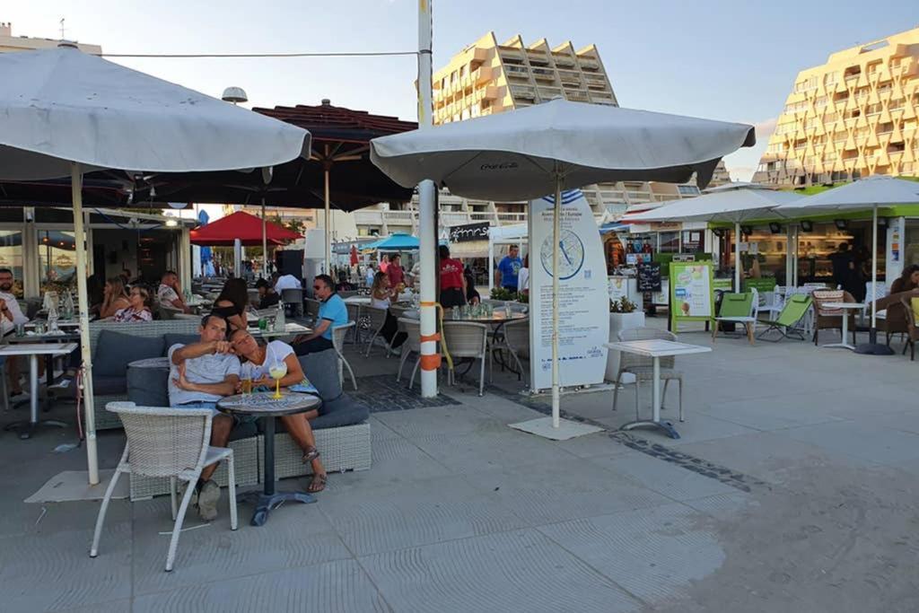 Studio Cabines 6 Couchages 150 M De La Plage Et A Quelques Secondes Des Commerces Wifi Gratuit La Grande Motte Extérieur photo